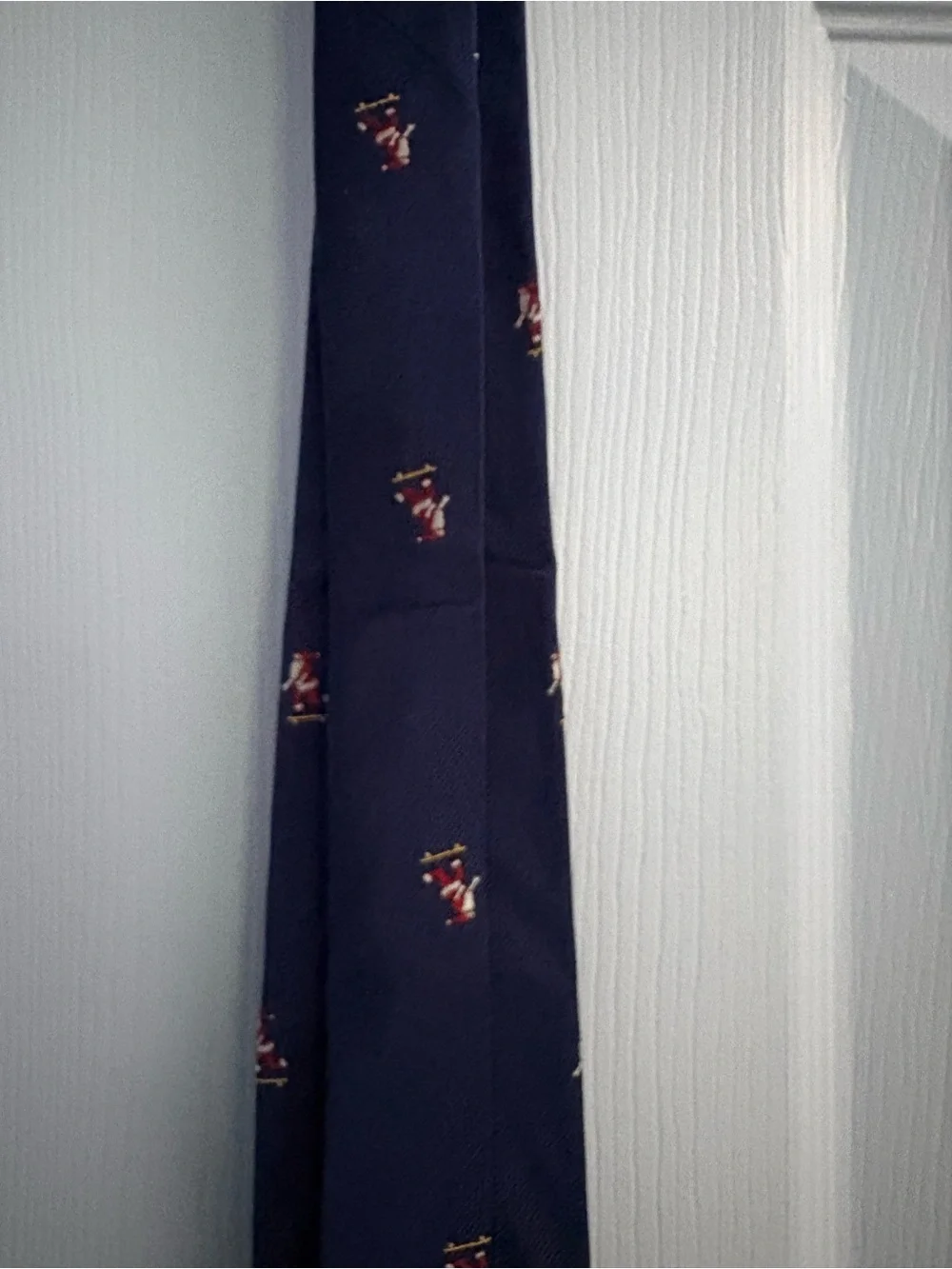 Brooks Brothers Santa Skateboard Tie Navy & Red